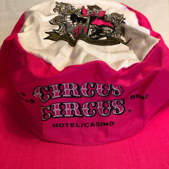Pair of Vintage Circus Circus Las Vegas Hotel and Casino SnapBack Caps Neon Pink - Picture 4 of 6